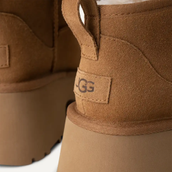 BOTA UGG CLASSIC ULTRA MINI NEW HEIGHTS